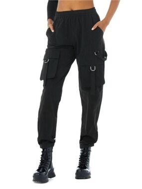 Alo High-Waist City Wise Cargo Pants